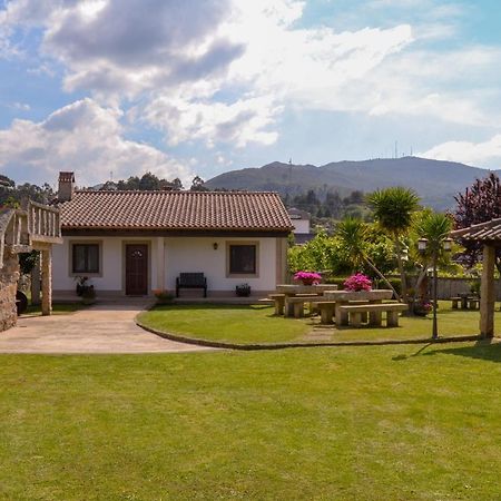 Casinha Do Eido Novo - Alojamento Local วาเลนซา ภายนอก รูปภาพ