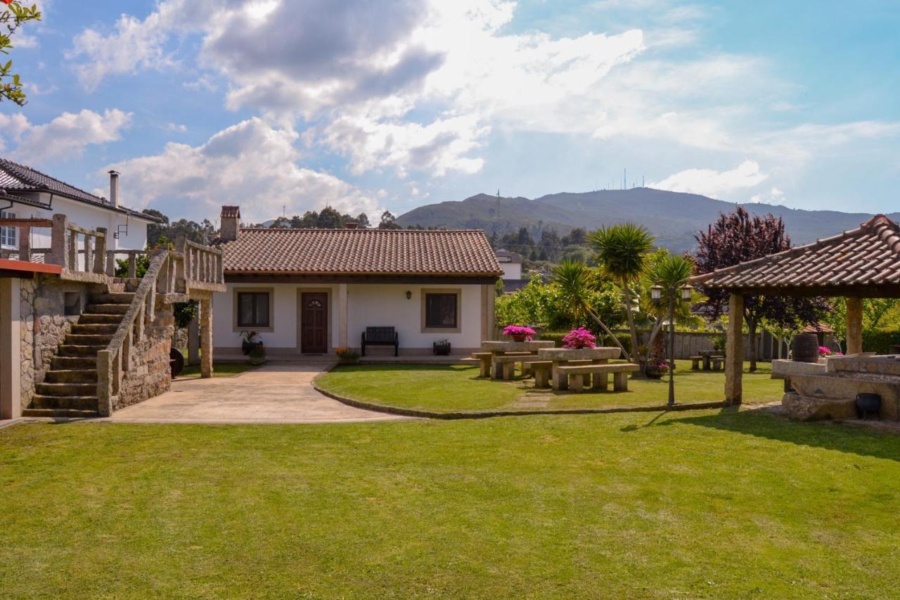 Casinha Do Eido Novo - Alojamento Local วาเลนซา ภายนอก รูปภาพ